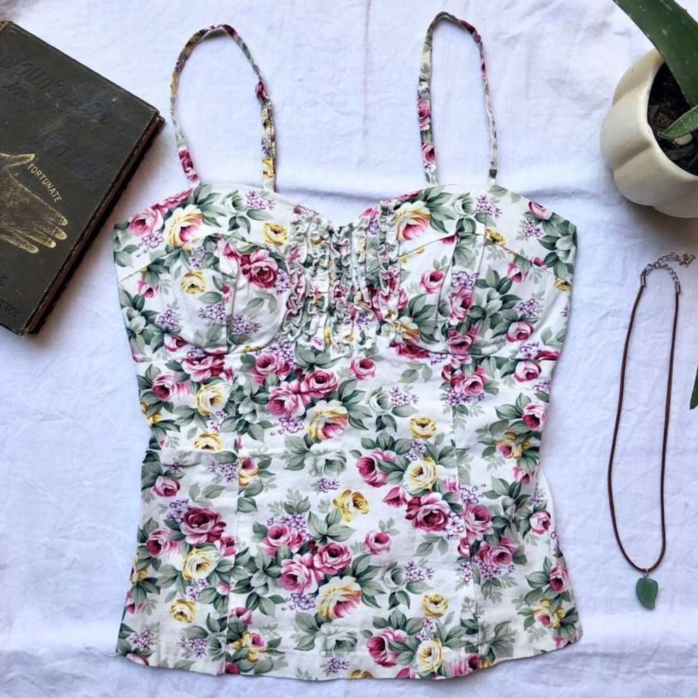 ✨LAST CHANCE✨ Joyce Leslie Floral Corset Top